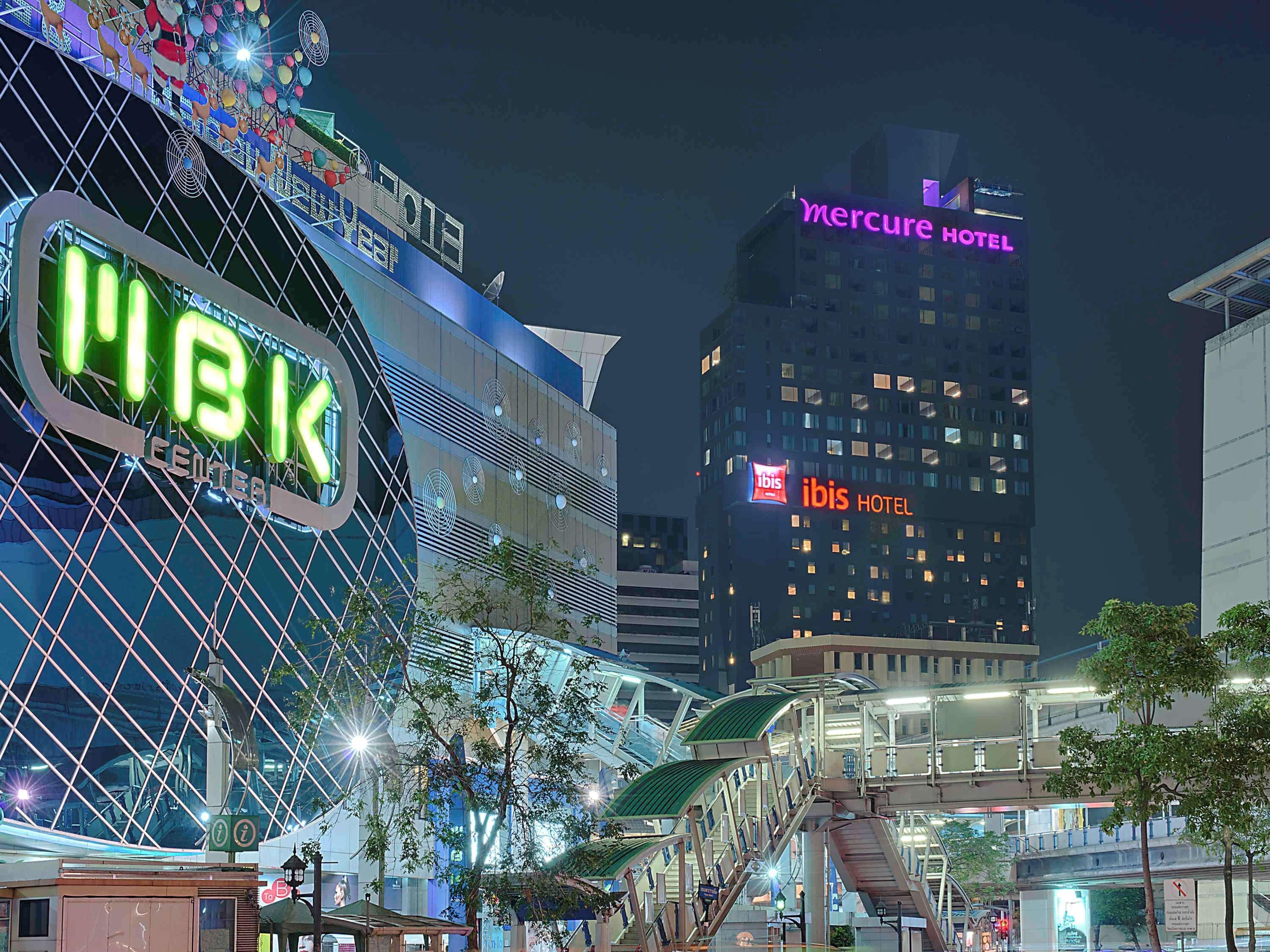 Ibis Bangkok Siam Hotell Exteriör bild